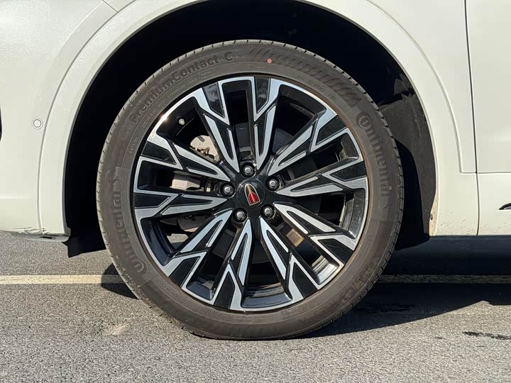 Hongqi HS5 2023 2.0 T Pro — фото 20