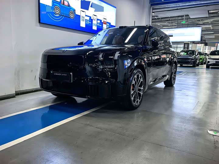 Lynk & Co 900 2025 1.5 T Ultra 6