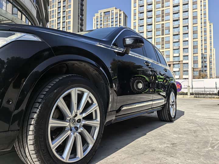 Volvo XC90 2017 T 6 5 — фото 7