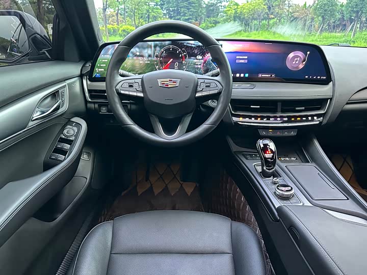 Cadillac CT 5 2024 28 T Luxury Pro — фото 6
