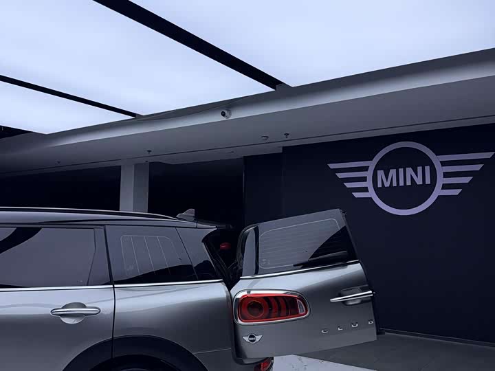 MINI Clubman — фото 8