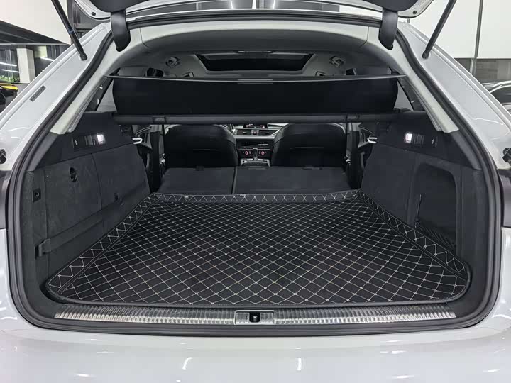 Audi A6 2017 Avant 40 TFSI Sport — фото 12