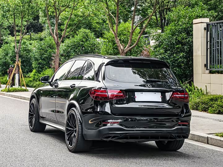 Mercedes-Benz GLC AMG 2017 AMG GLC 43 4 MATIC — фото 11