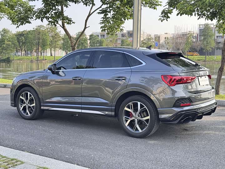 Audi Q3 Sportback 2020 40 TFSI — фото 5