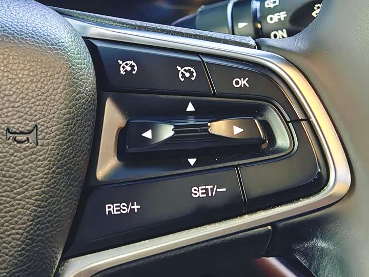 Trumpchi M6 2023 PRO 270 T DCT — фото 19