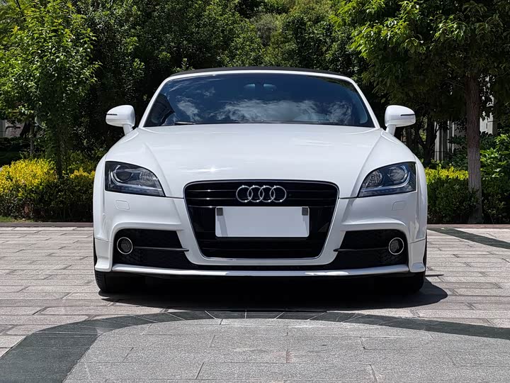 Audi TT 2013 TT Roadster 45 TFSI — фото 2