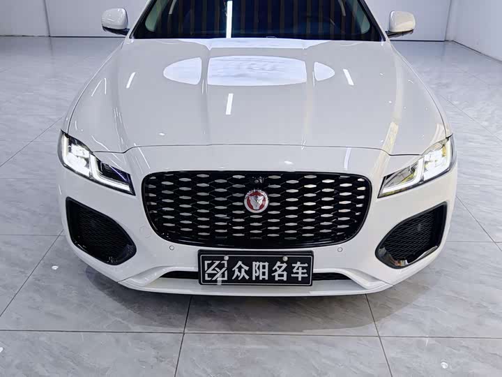 Jaguar XFL 2023 XFL 2.0 T P 200 2 WD — фото 5