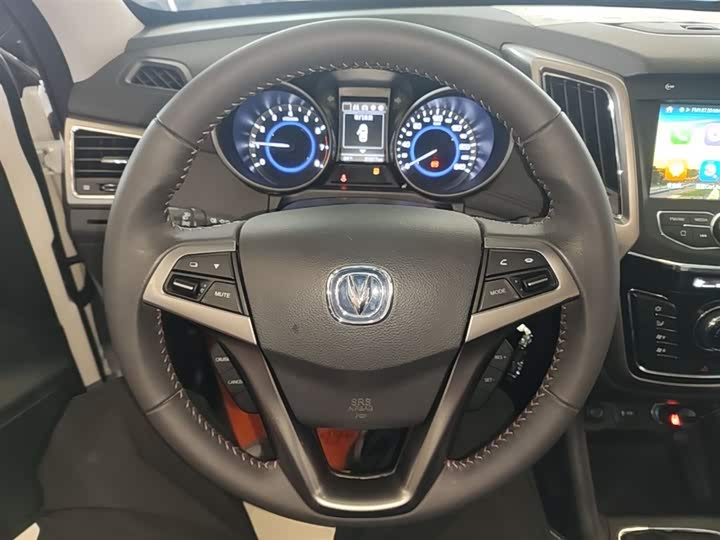 Changan CS35 2017 1.6 L MTLuxury — фото 11