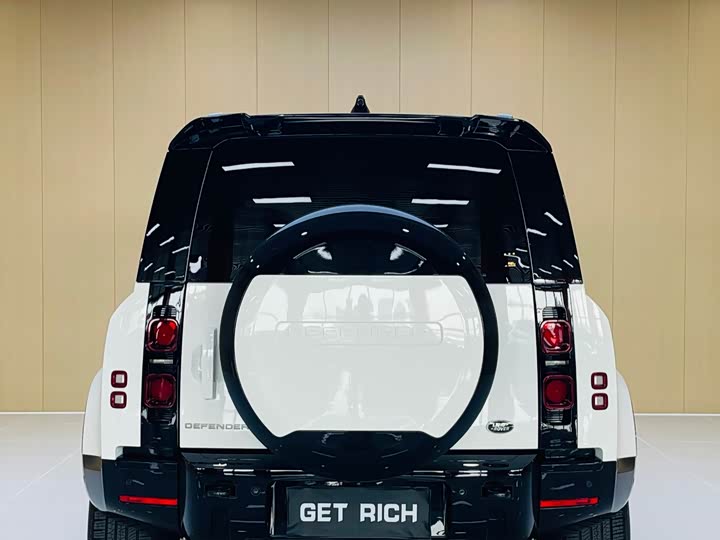 Land Rover Defender — фото 8