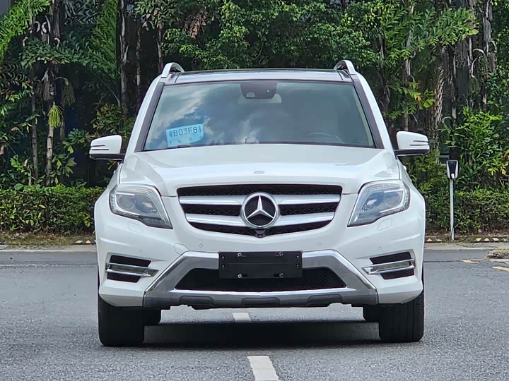 Mercedes-Benz GLK-Class 2015 GLK 300 4 MATIC Luxury — фото 2