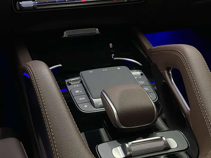 Mercedes-Benz GLS 2025 GLS 450 4 MATIC — фото 12