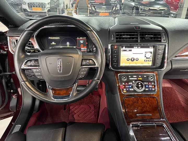 Lincoln Continental — фото 8