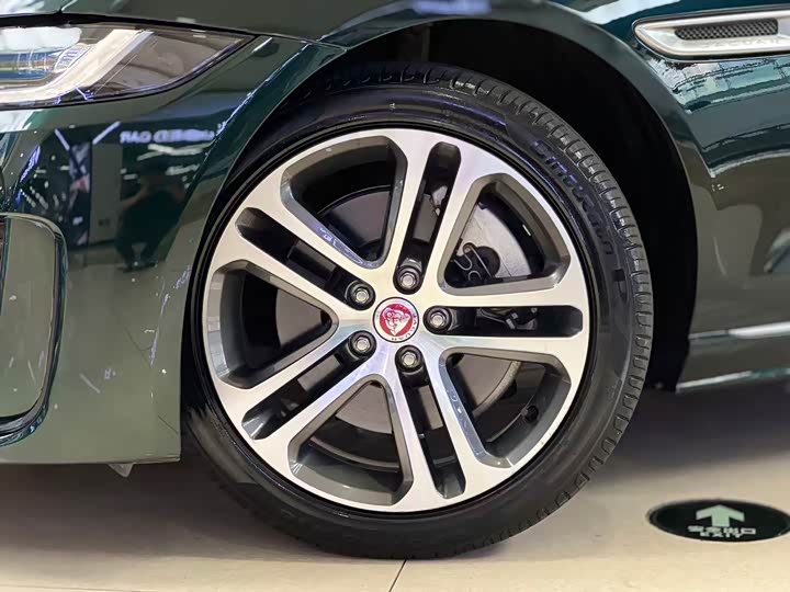 Jaguar XEL 2022 2.0 T 250 PS R-DYNAMIC S — фото 13