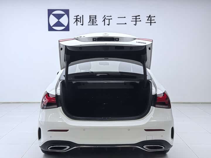 Mercedes-Benz A-Class 2023 A 200 L — фото 6