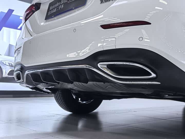 Mercedes-Benz A-Class 2023 A 200 L — фото 8