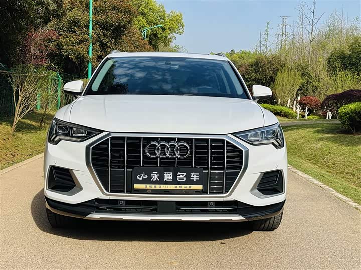 Audi Q3 2021 35 TFSI — фото 2