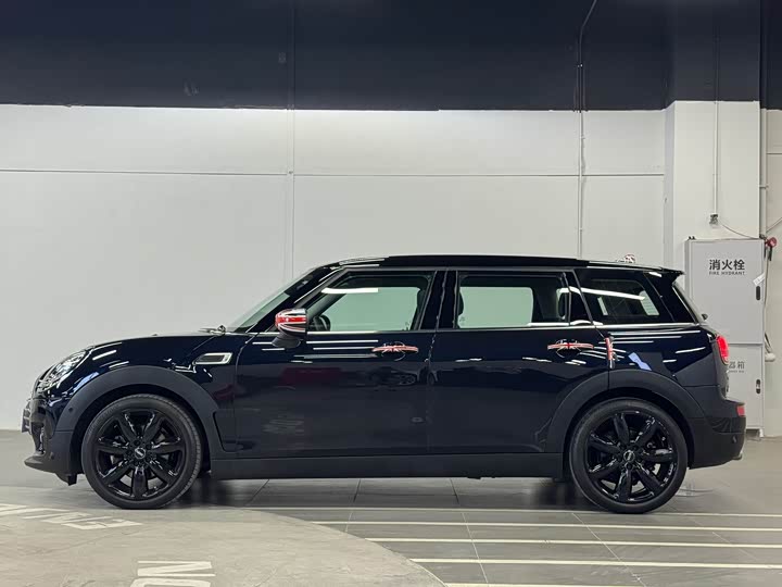 MINI Clubman — фото 9