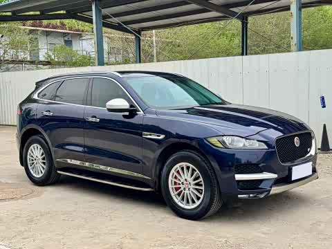 Jaguar F-PACE 2016 2.0 T 2 WD — фото 16