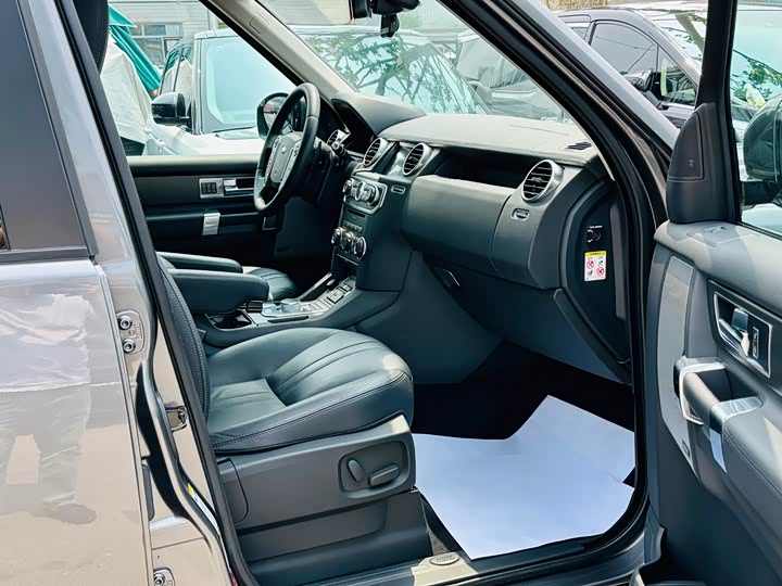 Land Rover Discovery — фото 26
