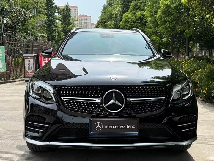 Mercedes-Benz GLC 2017 AMG GLC 43 4 MATIC — фото 38