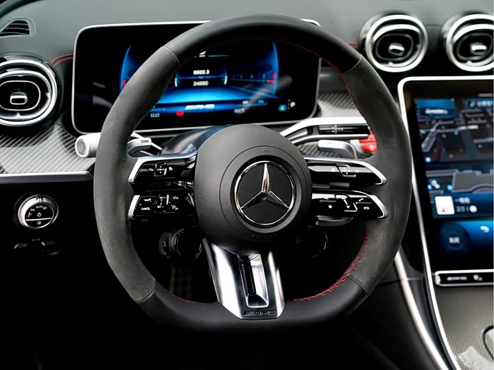 Mercedes-Benz C-Class 2024 AMG C 43 4 MATIC — фото 11