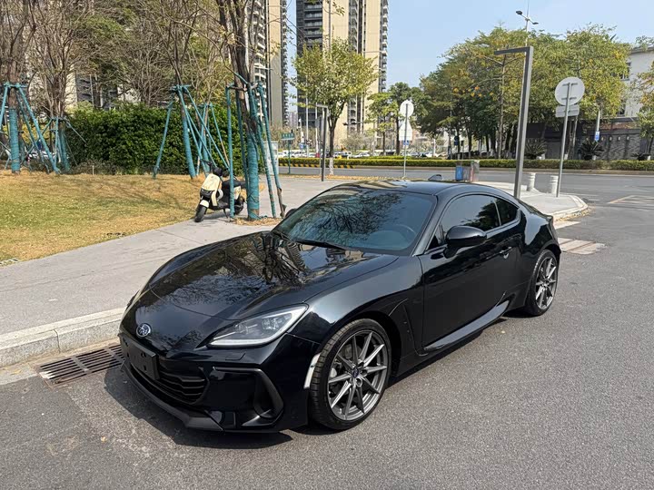 Subaru BRZ 2022 2.4 L MT