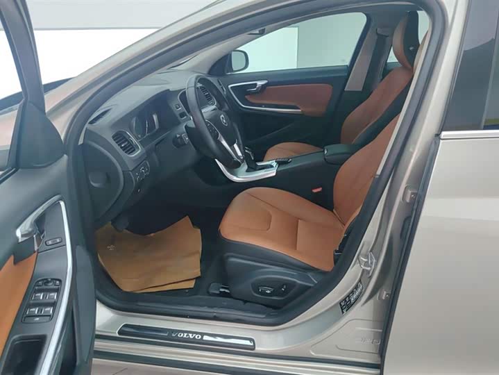 Volvo S60 2016 S 60 L T 4 — фото 9