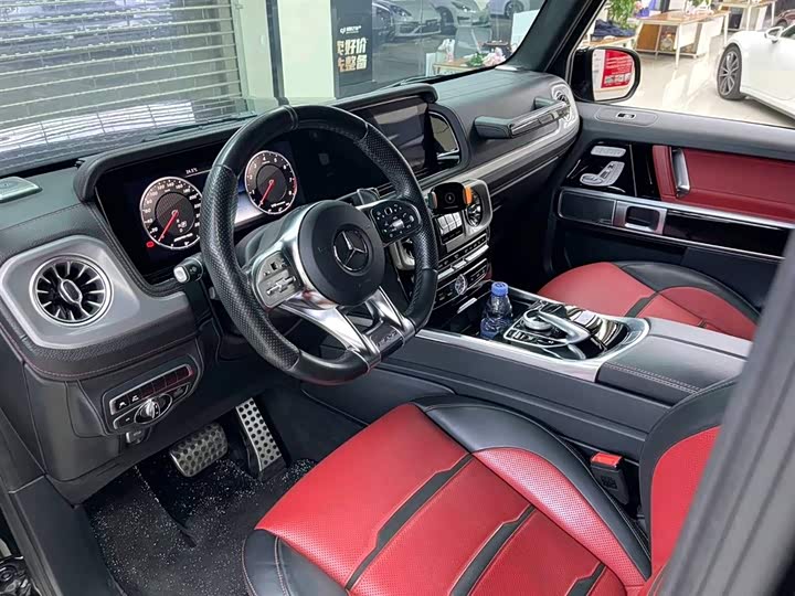 Mercedes-Benz G-Class 2019 AMG G 63 — фото 10