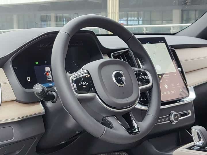 Volvo XC 90 2026 B 5 4 WD 5 — фото 11