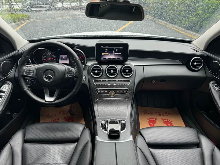 Mercedes-Benz C-Class 2018 C 200 L — фото 7