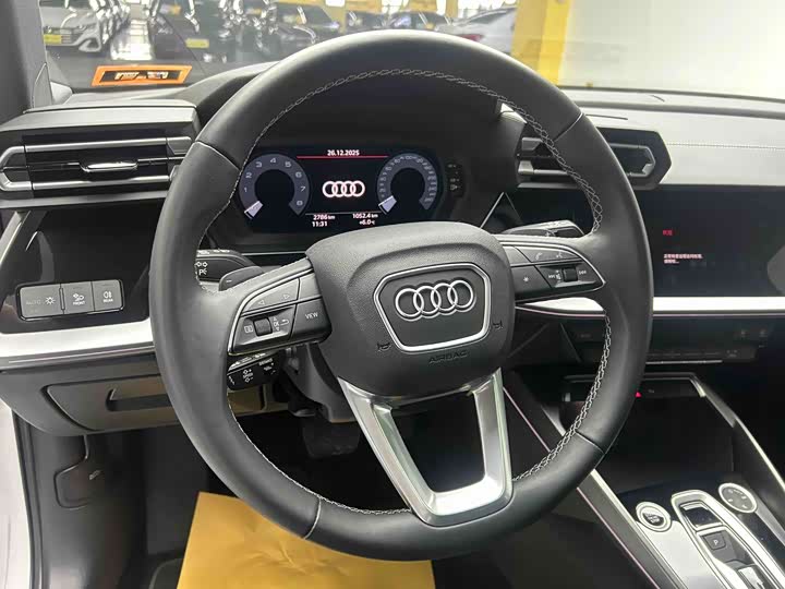 Audi A3 2025 Sportback 35 TFSI — фото 25