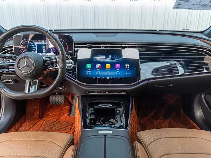 Mercedes-Benz E-Class E 260 L спорт — фото 10