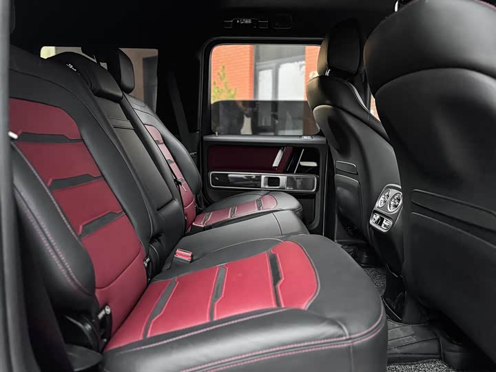 Mercedes-Benz G-Class 2022 AMG G 63 — фото 13