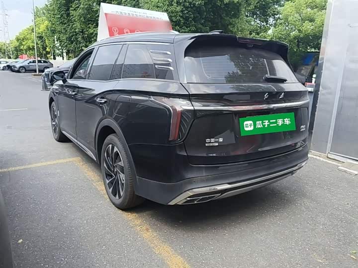 Hongqi HS7 PHEV 2024 2.0 T PHEV 4 WD 6 — фото 5