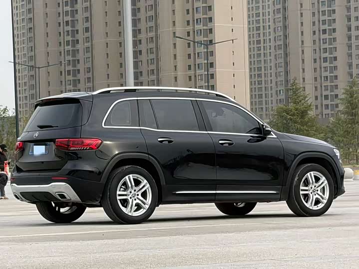 Mercedes-Benz GLB 2022 GLB 200 — фото 4