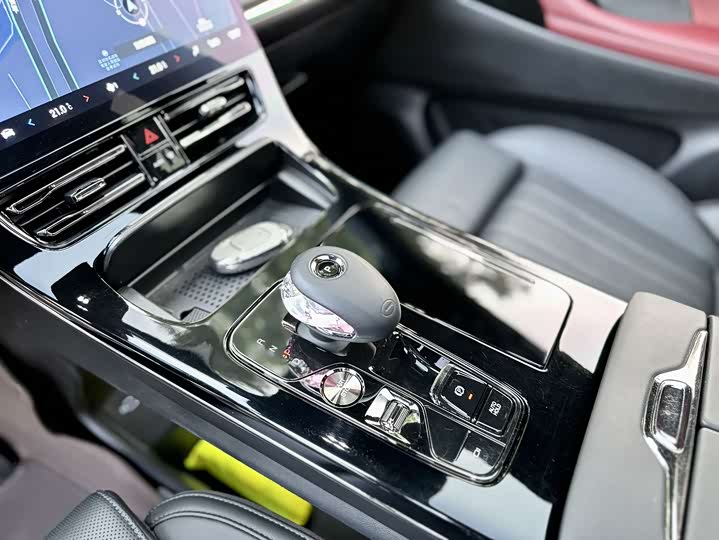 Trumpchi M8 2024 400 T — фото 9