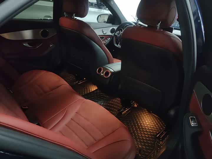 Mercedes-Benz C-Class 2017 C 200 — фото 4