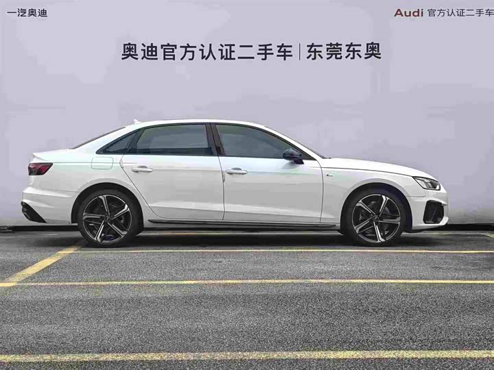 Audi A4L 2024 40 TFSI — фото 3