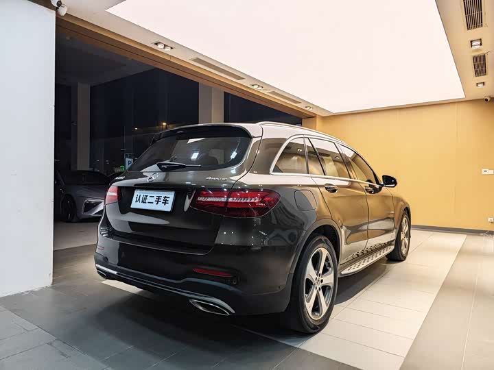 Mercedes-Benz GLC 2017 GLC 260 4 MATIC Luxury — фото 29