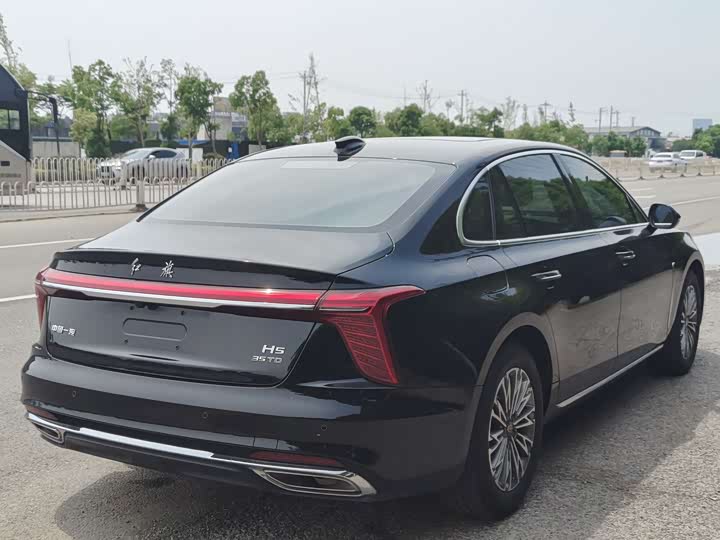 Hongqi H5 2023 1.5 T DCT — фото 9