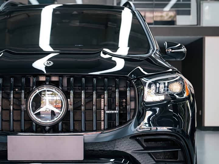 Mercedes-Benz GLS 2018 GLS 500 4 MATIC — фото 5