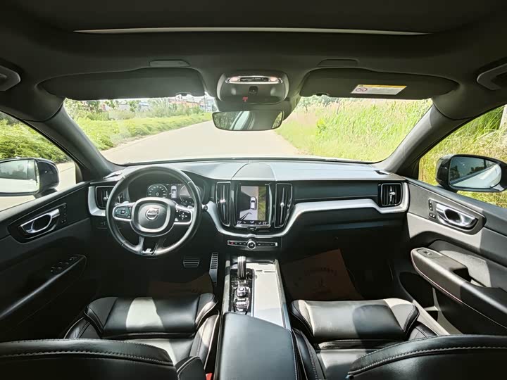 Volvo XC60 Hybrid 2019 T 8 E Hybrid VI — фото 4