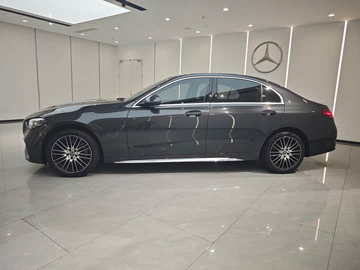 Mercedes-Benz C-Class 2025 C 260 L — фото 4