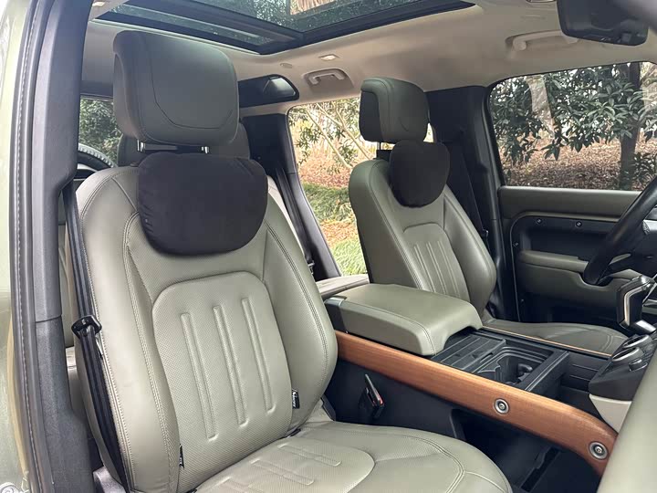 Land Rover Defender — фото 10