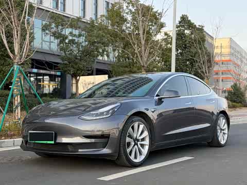 Tesla Model 2019 — фото 13