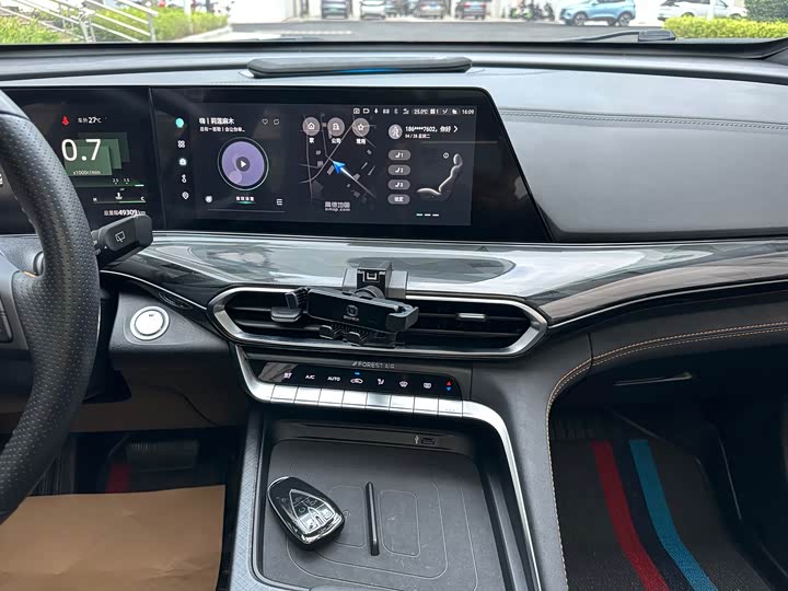 Changan UNI-T 2020 1.5 T Flagship — фото 12