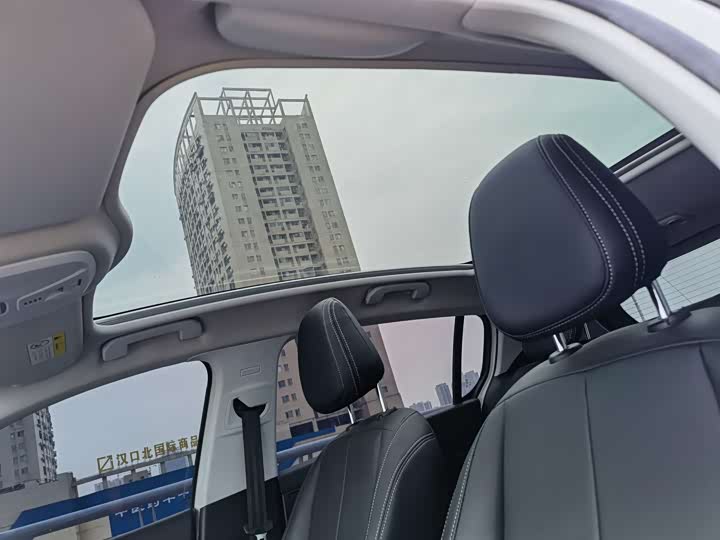 Peugeot 308 S 2015 1.6 T AT — фото 10