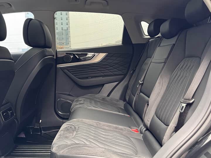 Hongqi HS5 2022 2.0 T 4 WD — фото 17