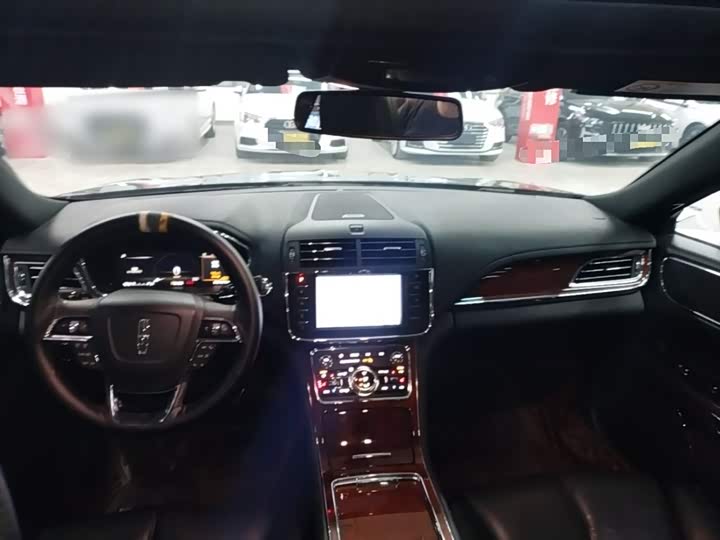 Lincoln Continental — фото 10