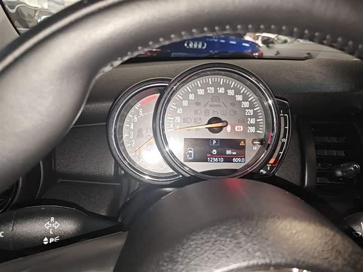 MINI Hatch — фото 12